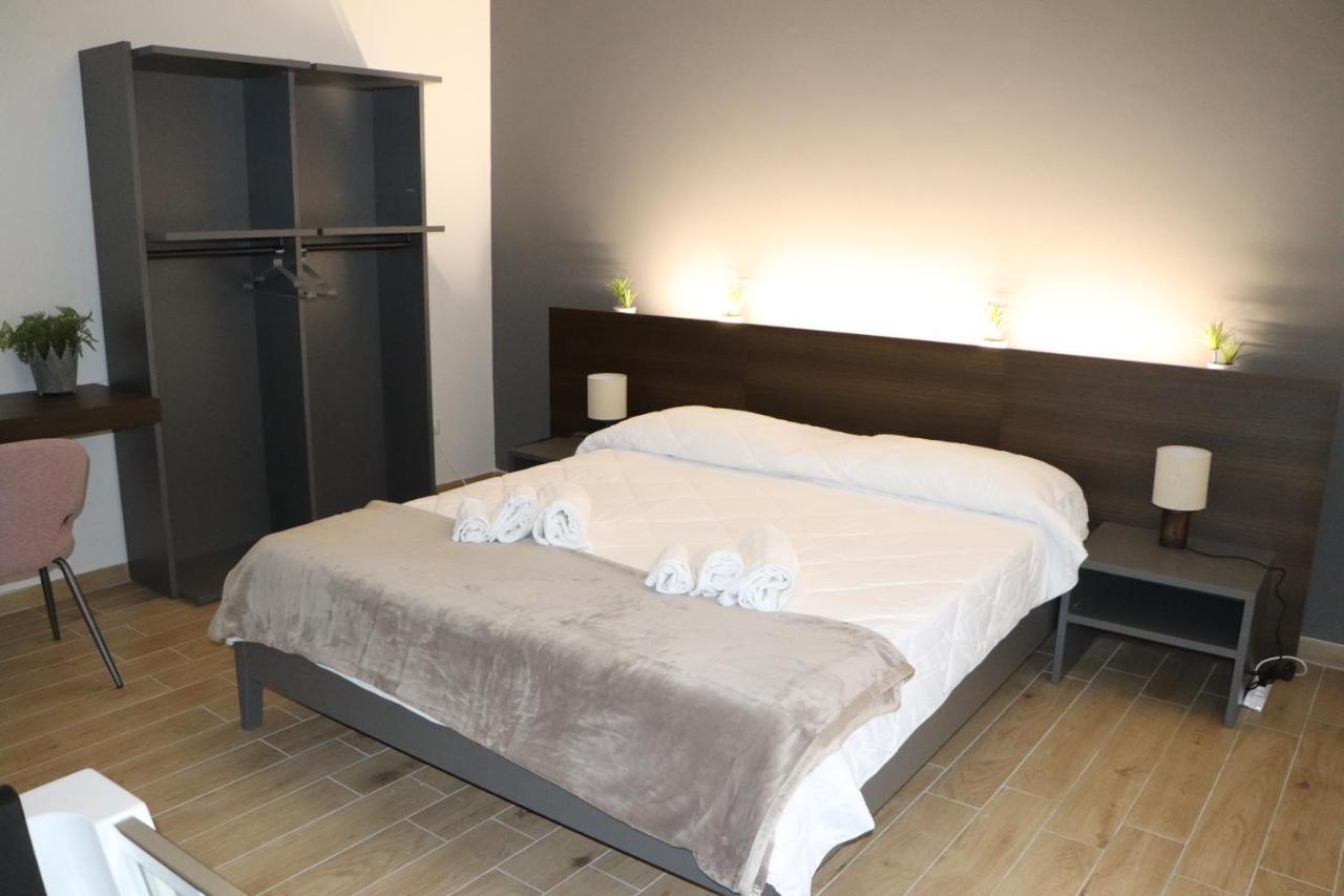 Apartament Ioletta House Katania Zewnętrze zdjęcie